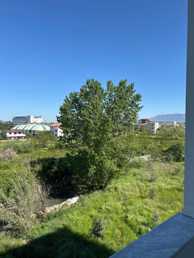 Sunny Riverside Tirana'S Oasis - Breakfast & Dinner Εξωτερικό φωτογραφία